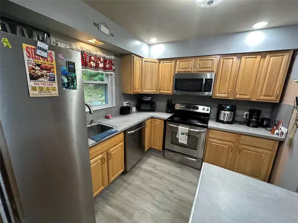 Pine Bush, NY 12566,9 Hennig LN