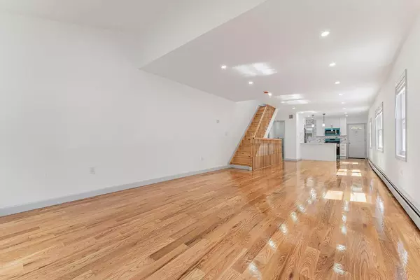 Brooklyn, NY 11234,5206 Avenue M
