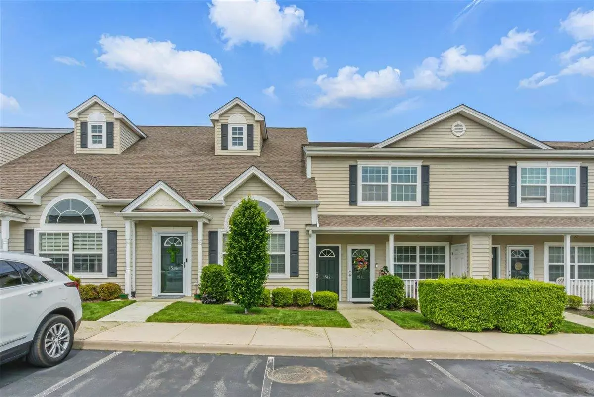 Valley Stream, NY 11580,1512 Willow LN