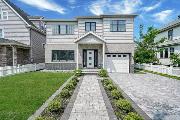 345 Washington AVE, Cedarhurst, NY 11516