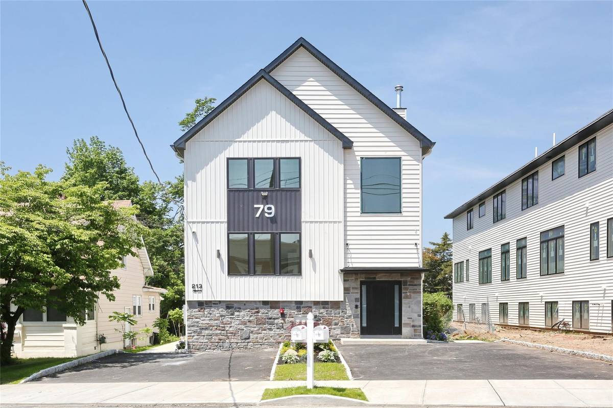 Spring Valley, NY 10977,79 S Madison AVE #201