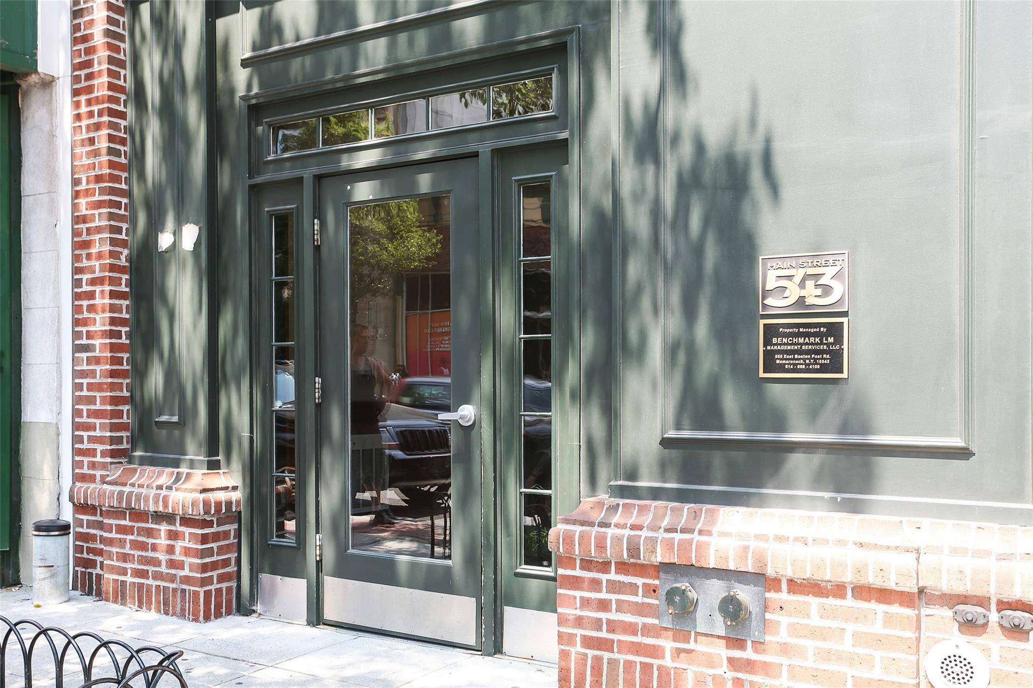 New Rochelle, NY 10801,543 Main ST #205