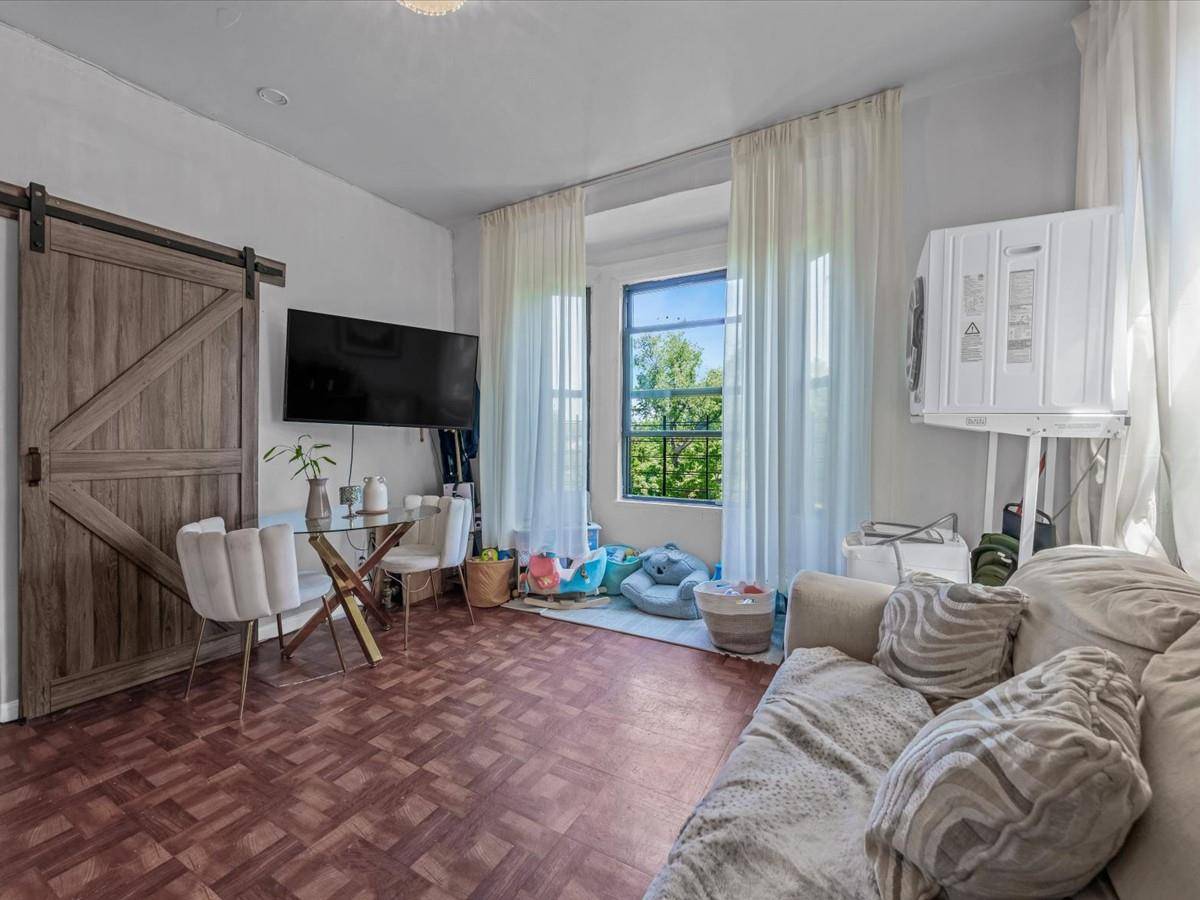 New York (manhattan), NY 10031,550 West 153rd ST #41