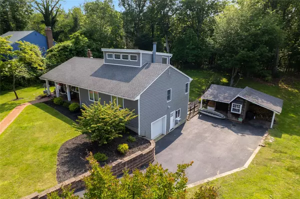 5 Dartmouth RD, Shoreham, NY 11786