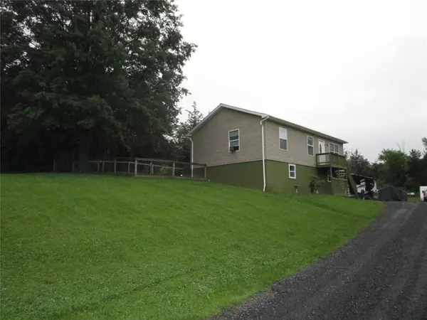 Athens, NY 12051,142 Adams RD