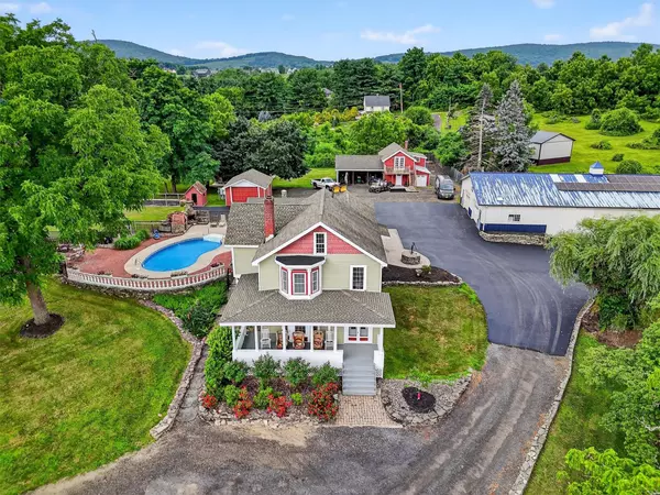 38 Clarkes LN,  Milton,  NY 12547