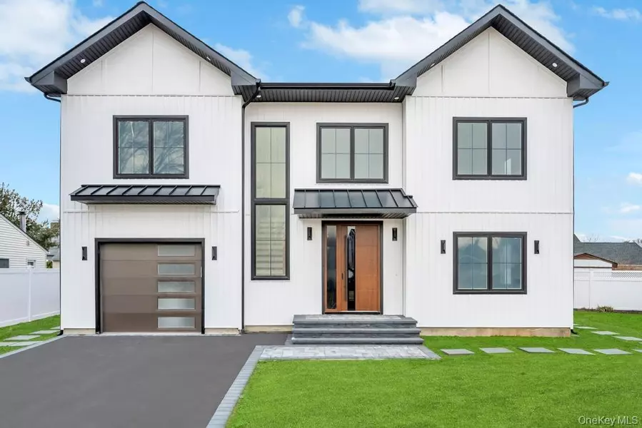 319 Blacksmith RD, Levittown, NY 11756