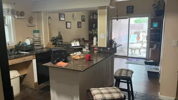 West Haverstraw, NY 10993,31 N Wayne AVE