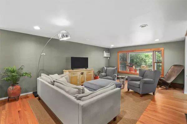 Shrub Oak, NY 10588,3841 Indian Hill RD