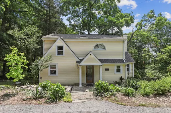 Shrub Oak, NY 10588,3841 Indian Hill RD