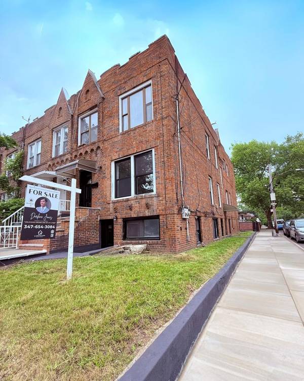 Brooklyn, NY 11203,589 Lenox RD
