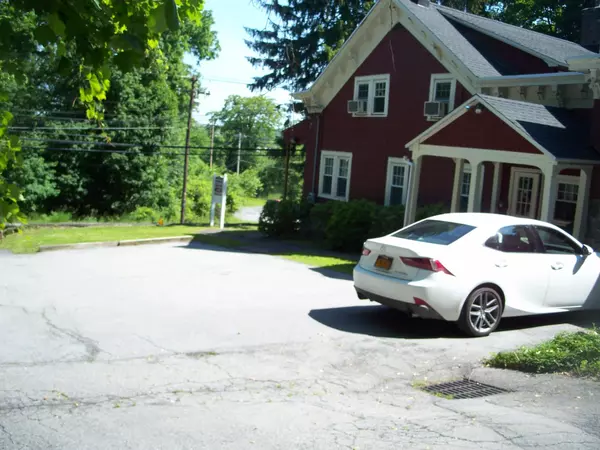 Goshen, NY 10924,244 Greenwich AVE