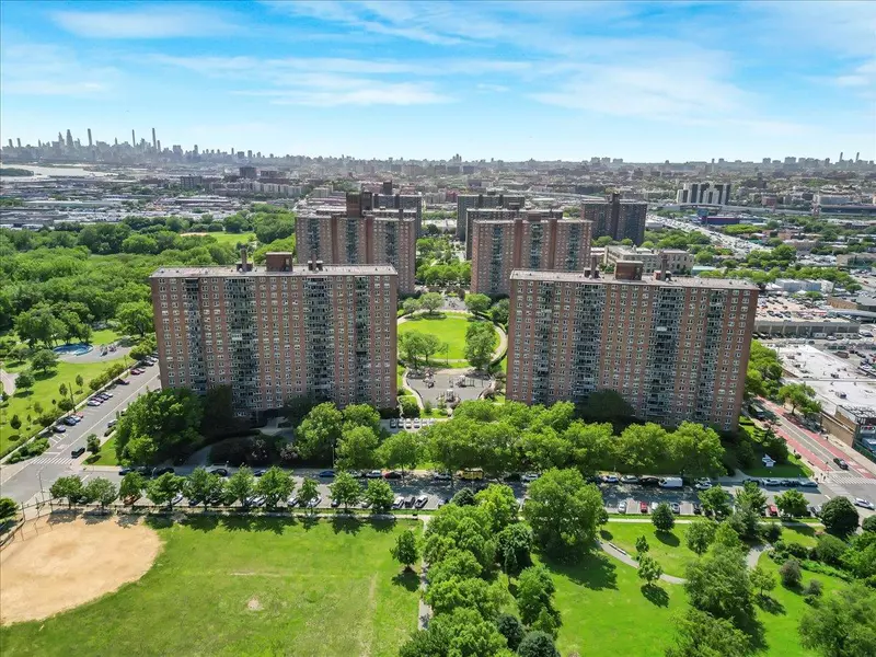 825 Morrison AVE #16A, Bronx, NY 10473