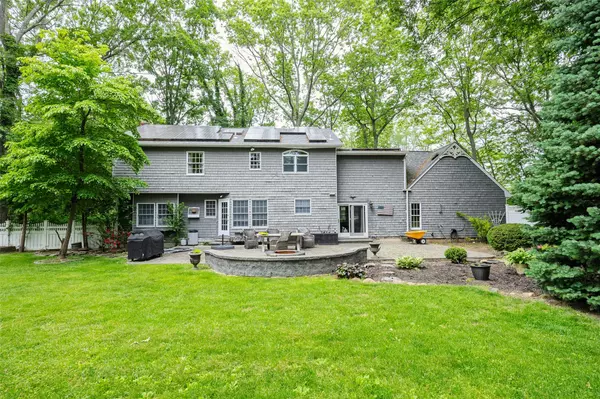 Miller Place, NY 11764,32 Niagara ST