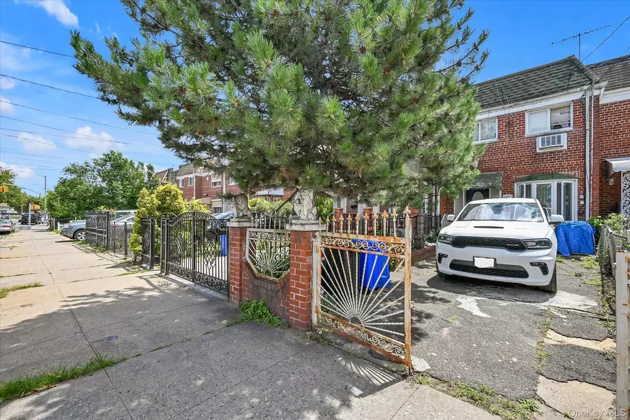 15542 Linden BLVD, Jamaica, NY 11434