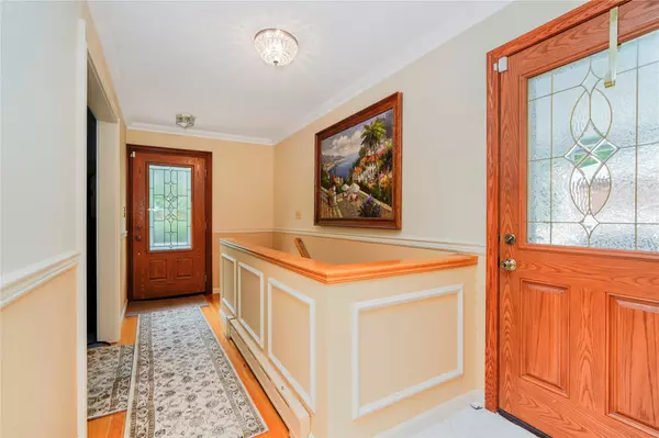 Staten Island, NY 10312,389 Sycamore ST