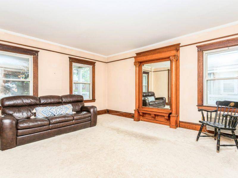 Yonkers, NY 10701,453 Marlborough RD