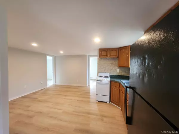 Kerhonkson, NY 12446,251 Samsonville RD #8