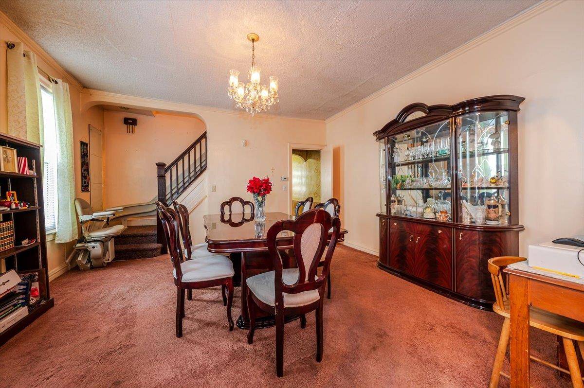 Brooklyn, NY 11203,5306 Beverley RD
