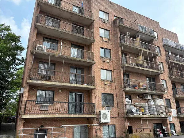 Flushing, NY 11355,147-45 Barclay Ave #2E