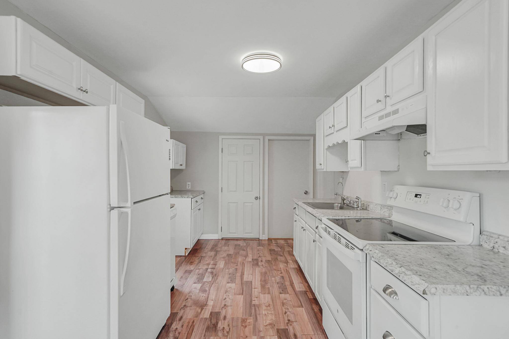 Holtsville, NY 11742,224 Woodycrest DR