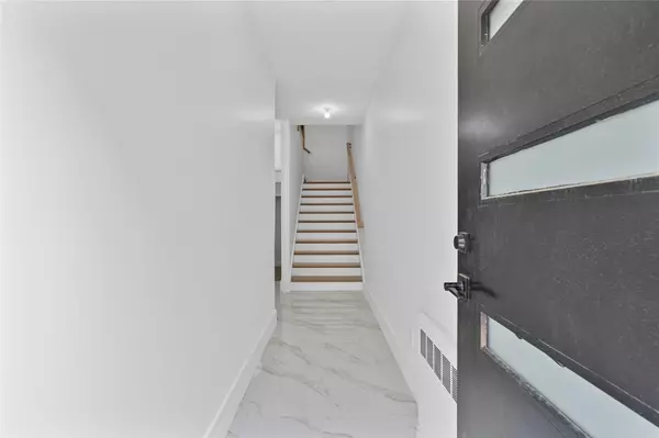 Monsey, NY 10952,244 Blauvelt RD #213