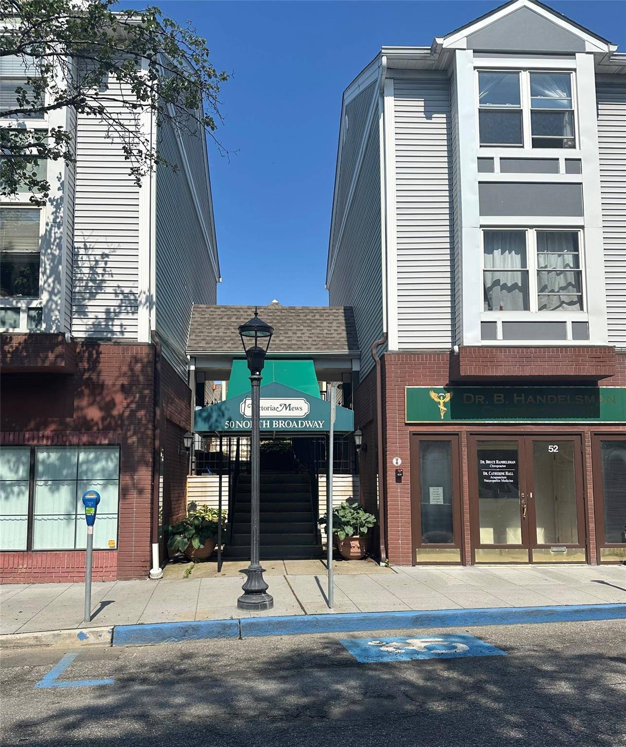 Nyack, NY 10960,50 N Broadway