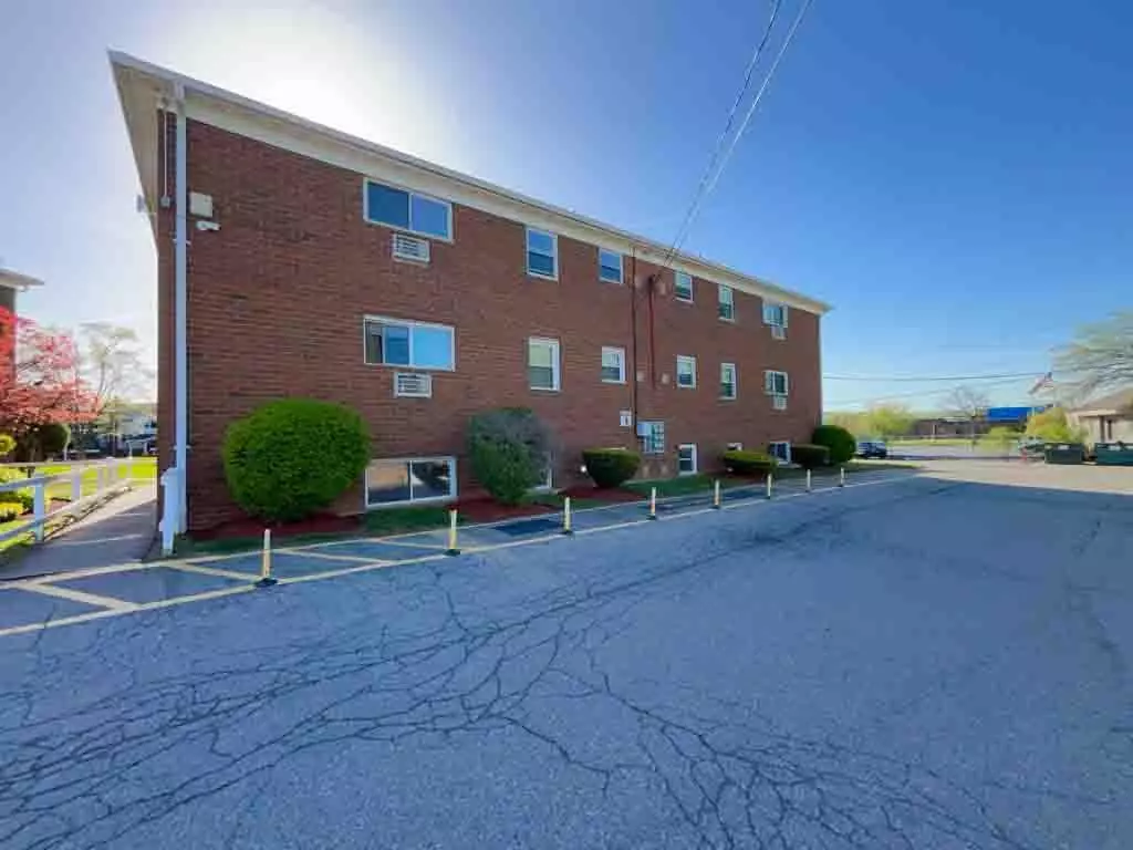 Wappingers Falls, NY 12590,1548 Route 9 #1A