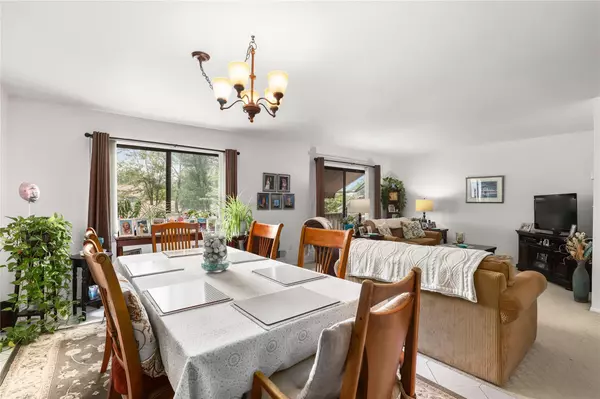 Yorktown Heights, NY 10598,96 Molly Pitcher LN #H