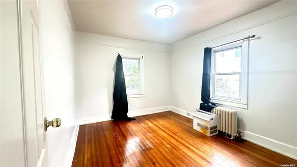 Mount Vernon, NY 10550,401 S 7th AVE