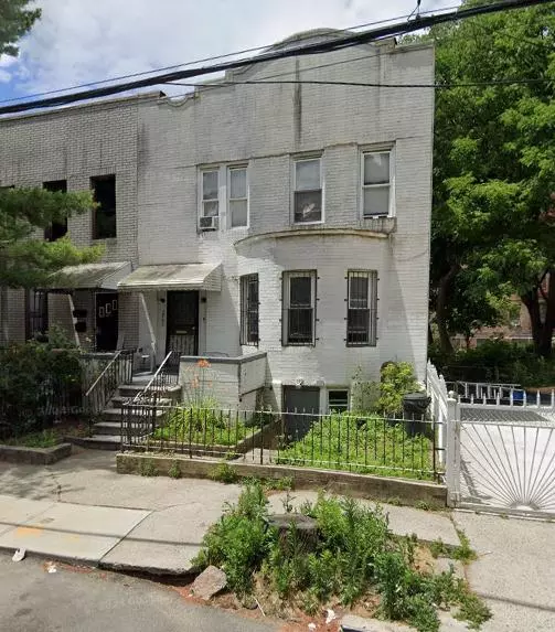 2755 Holland AVE, Bronx, NY 10467