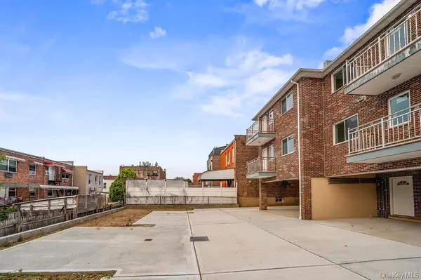 Corona, NY 11368,10603 49th AVE