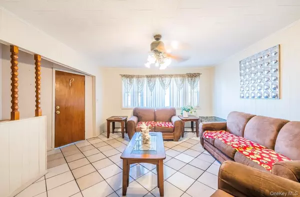 Maspeth, NY 11378,5883 57th RD