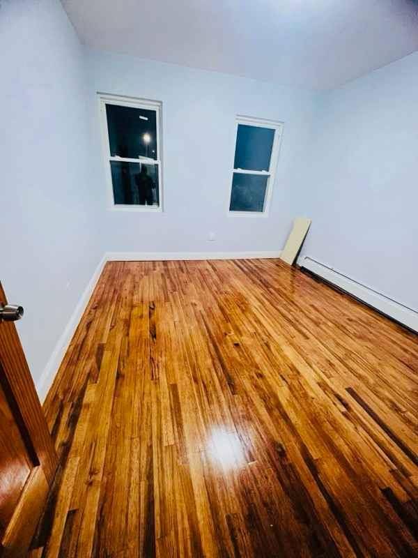 Jamaica, NY 11433,17751 105th AVE #2nd Floor