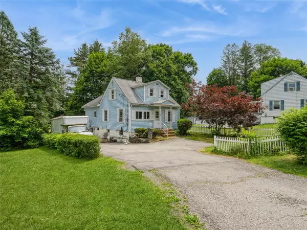 Poughkeepsie, NY 12603,413 Vassar RD