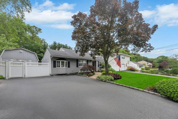 Port Jefferson Station, NY 11776,51 Huron ST