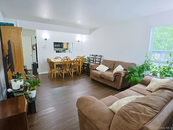 Middletown, NY 10940,147 Ruth CT