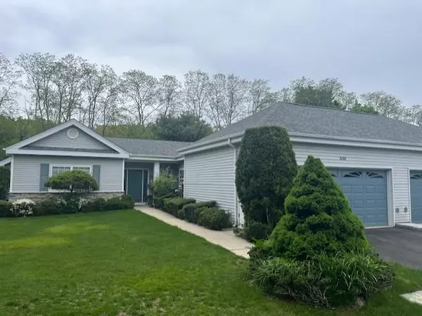 509 Oak Bluff CT, Moriches, NY 11955