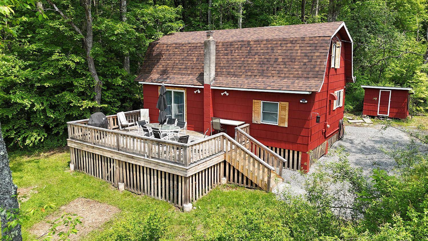 9003 County Hwy 28, Long Eddy, NY 12760