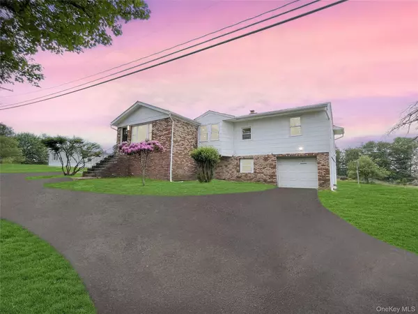 Swan Lake, NY 12783,811 Happy AVE