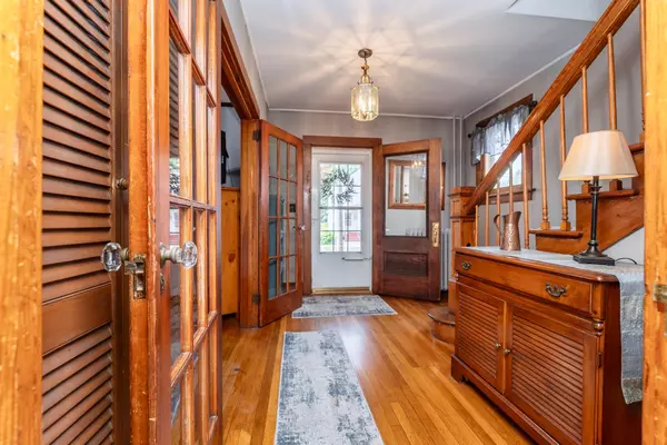 Kingston, NY 12401,35 Derrenbacher ST