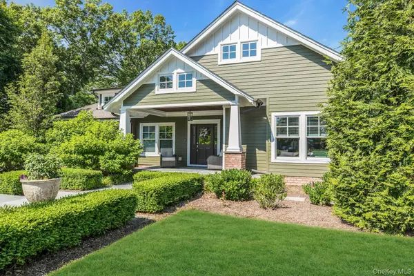 Saint James, NY 11780,120 Cambon AVE