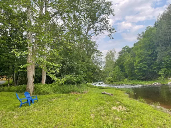 Callicoon, NY 12723,4261 State Route 17B