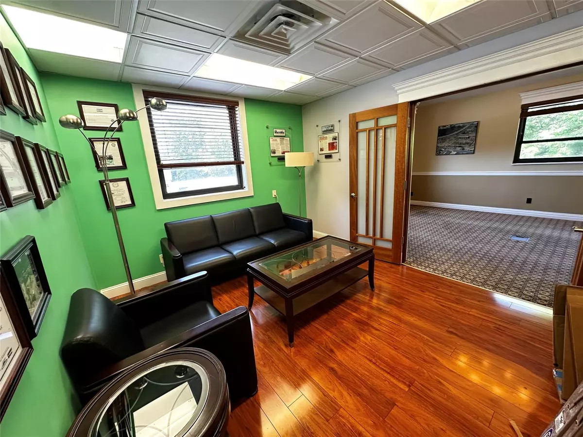 White Plains, NY 10603,99 Lafayette AVE