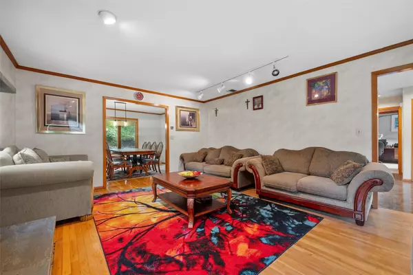 Suffern, NY 10901,1 Blue Sky DR