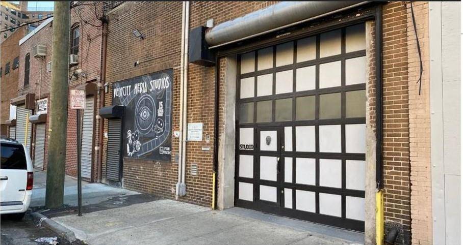 15 School ST, Yonkers, NY 10701