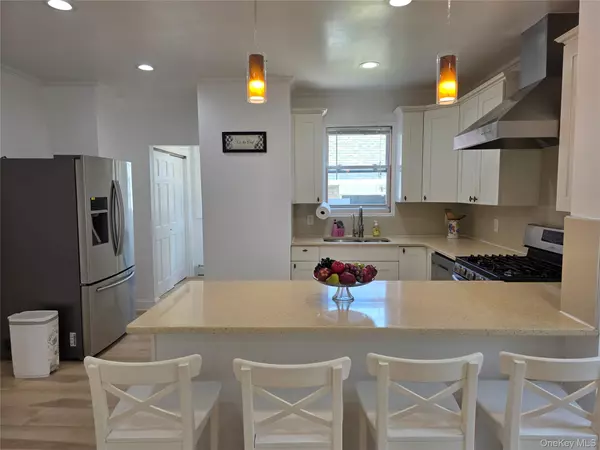 Bellerose, NY 11426,244-59 89th AVE