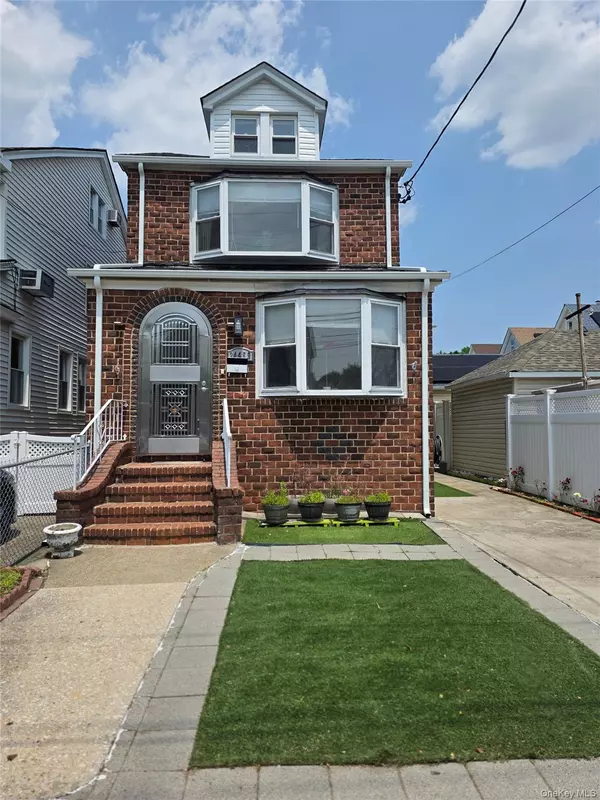 244-59 89th AVE, Bellerose, NY 11426