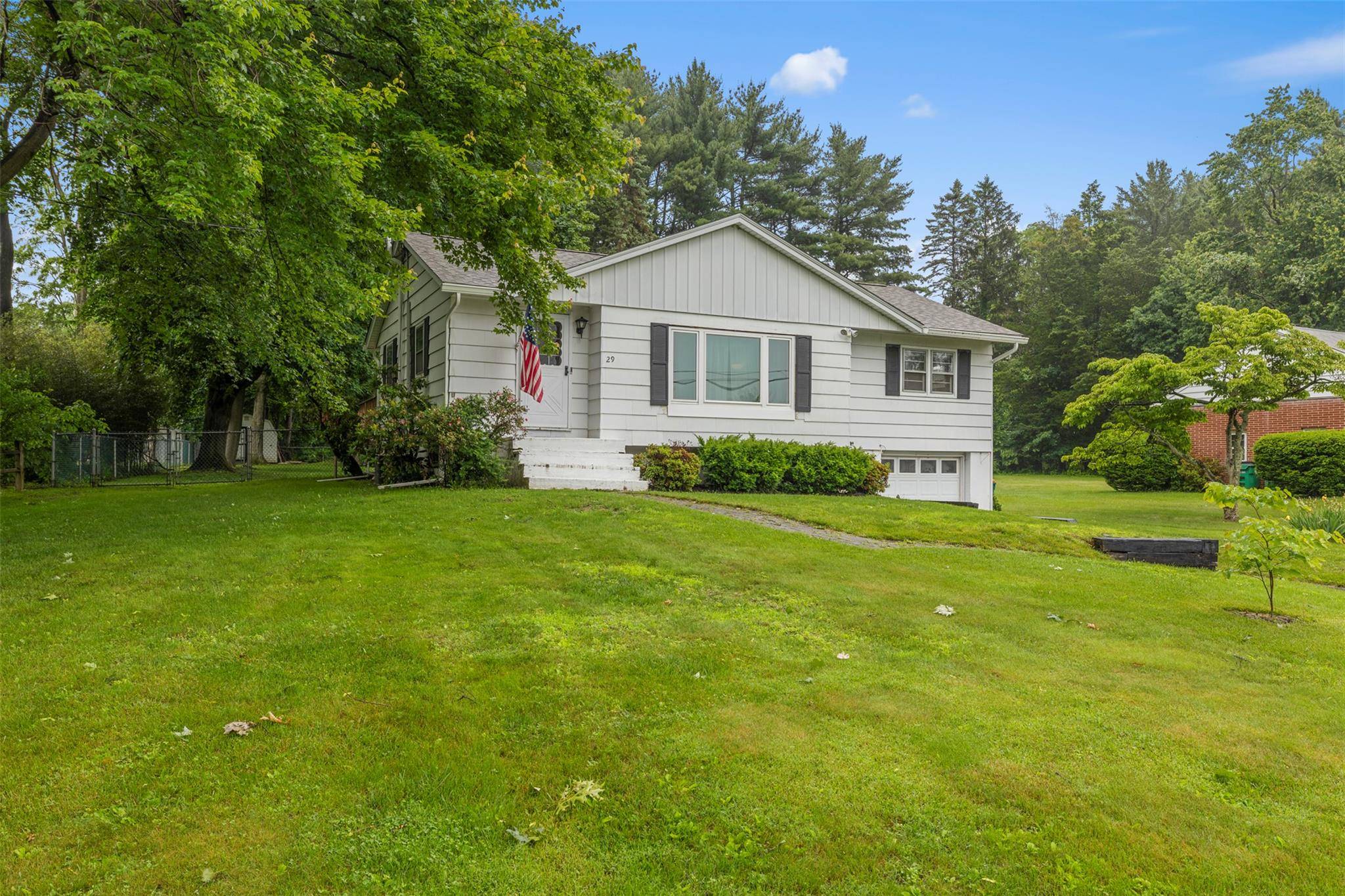Poughkeepsie, NY 12601,29 Chestnut ST