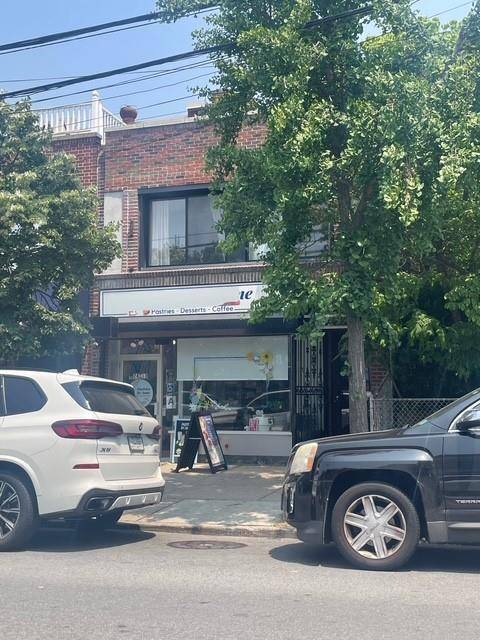 28-13 Ditmars BLVD, Astoria, NY 11105